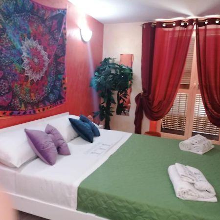 포츠올리 Lungomare B&B 외부 사진